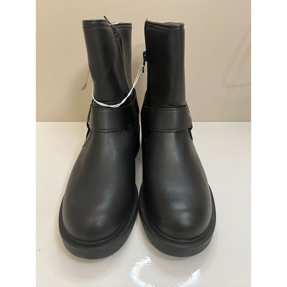 NWT Universal Thread Connor Harness faux black leather biker boot. Size 8 (W).